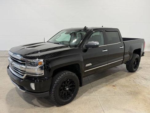 Used 2017 Chevrolet Silverado 1500 High Country AWD/4WD image 2