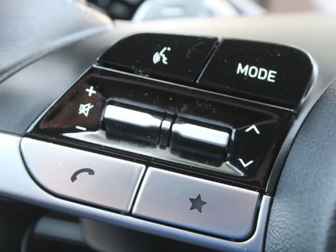 Used 2023 Hyundai Santa Cruz SEL Premium AWD/4WD image 26