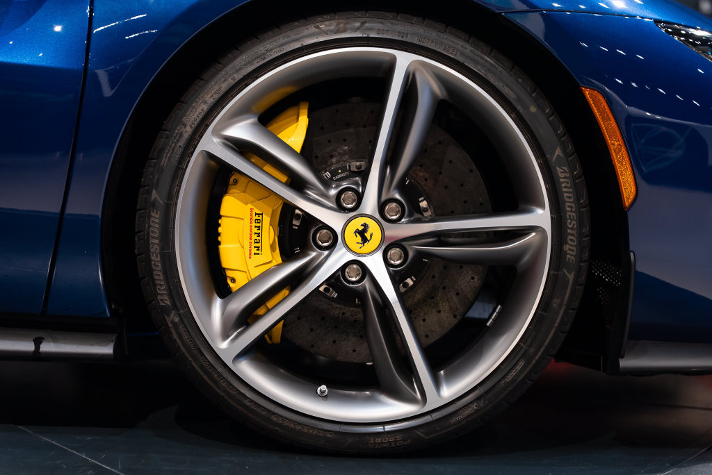 Certified 2024 Ferrari 296 GTB RWD image 15
