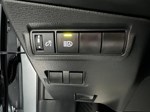 Certified 2023 Toyota Corolla Cross LE FWD image 37