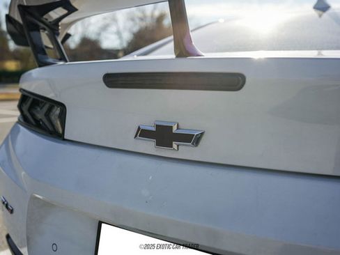 Used 2017 Chevrolet Camaro ZL1 image 52