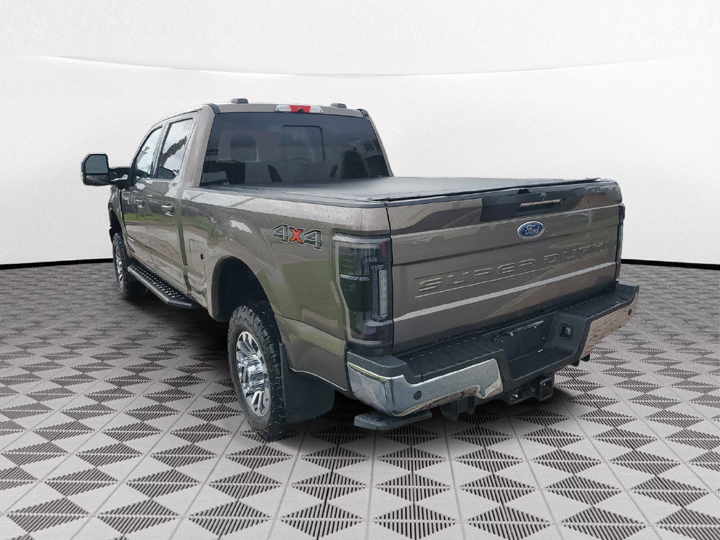 Used 2022 Ford F350 Lariat w/ Lariat Ultimate Package AWD/4WD image 4