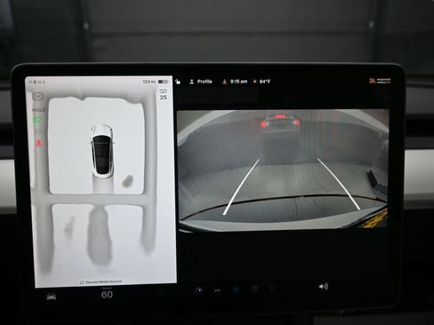Used 2023 Tesla Model 3 Standard Range RWD image 7