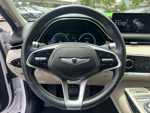 Used 2022 Genesis GV70 3.5T Sport w/ Sport Prestige Package AWD/4WD image 14