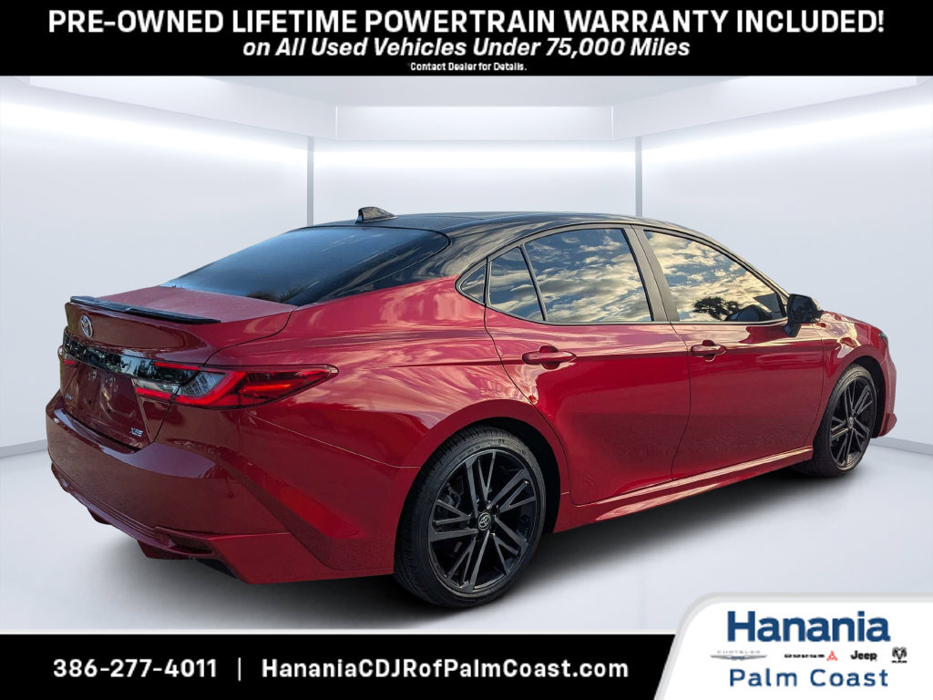 Used 2025 Toyota Camry XSE FWD image 3