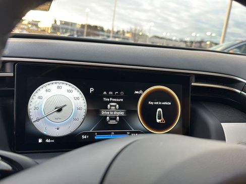 Used 2023 Hyundai Tucson Limited w/ Cargo Package image 20