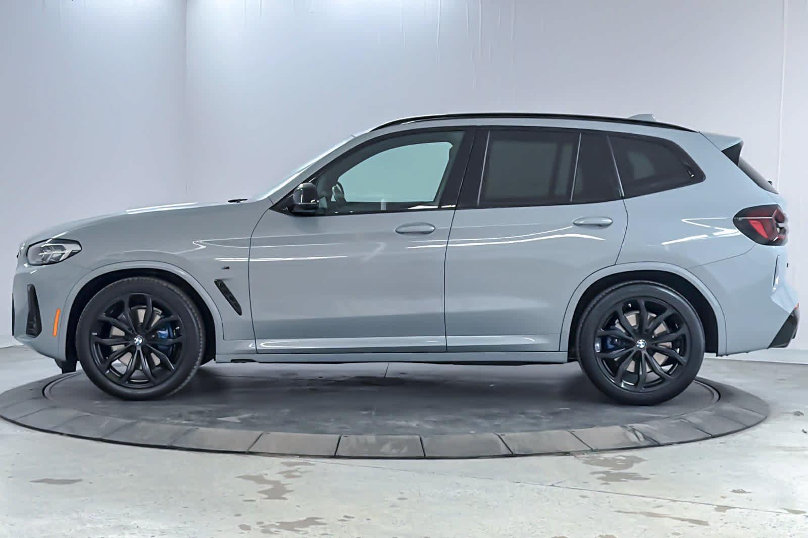 Used 2024 BMW X3 M40i w/ Premium Package AWD/4WD image 5