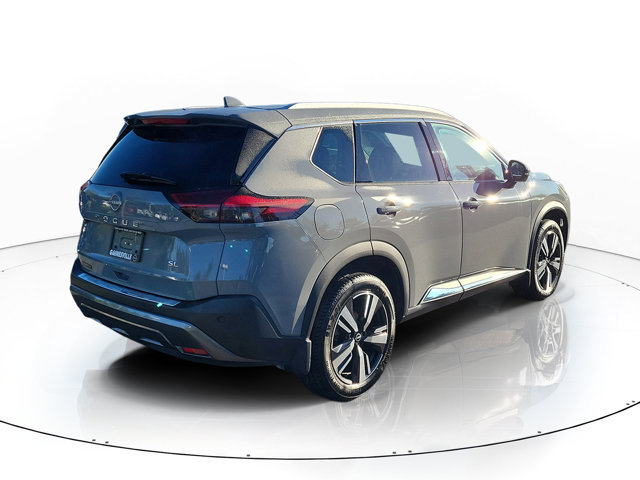 Used 2022 Nissan Rogue SL FWD image 2