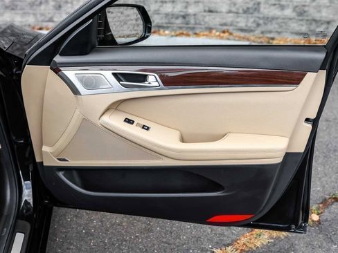 Used 2018 Genesis G80 3.8 w/ Option Group 02 image 13