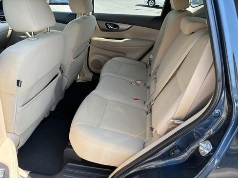 Used 2016 Nissan Rogue SV w/ SV Premium Package AWD/4WD image 17