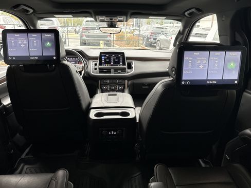 Used 2021 Chevrolet Suburban High Country w/ Max Trailering Package image 29