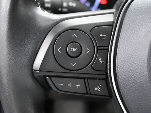 Used 2019 Toyota RAV4 Limited w/ Cold Weather Package FWD image 34
