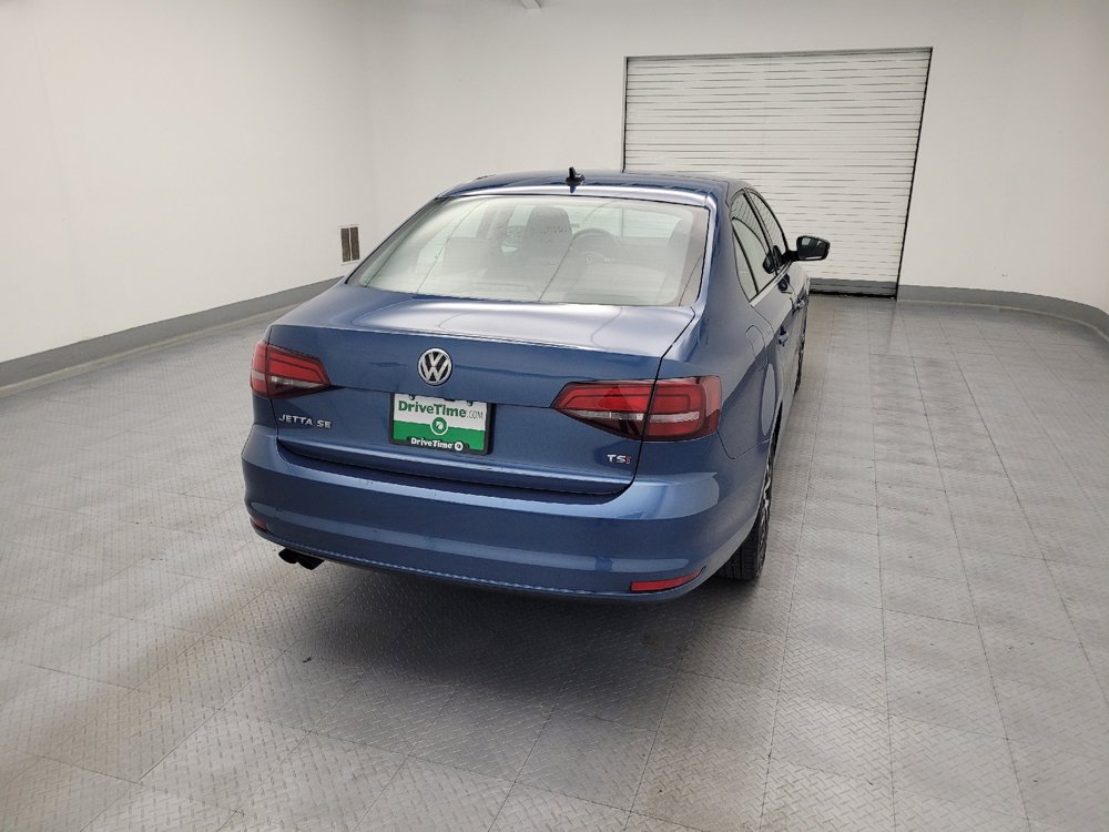Used 2017 Volkswagen Jetta SE FWD image 7