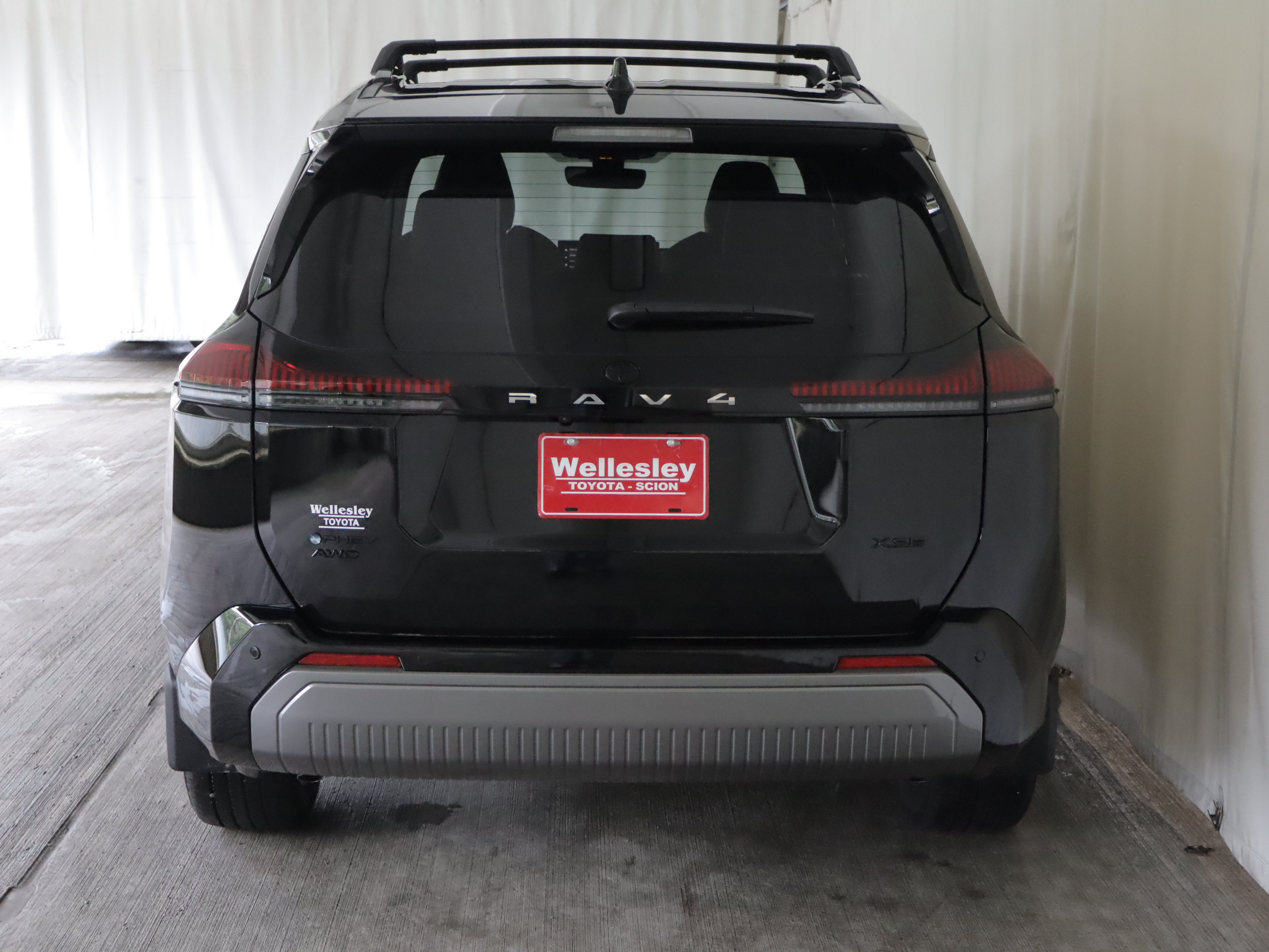 Used 2026 Toyota RAV4 XSE w/ Weather Package AWD/4WD image 27