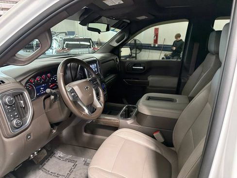 Used 2020 Chevrolet Silverado 1500 LT Trail Boss AWD/4WD image 20