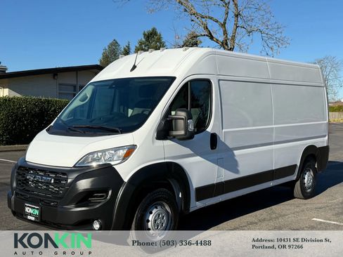 Used 2023 RAM ProMaster 2500 w/ Premium Convenience Group (B) image 1