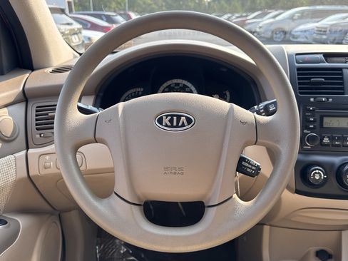 Used 2008 Kia Sportage LX AWD/4WD image 4
