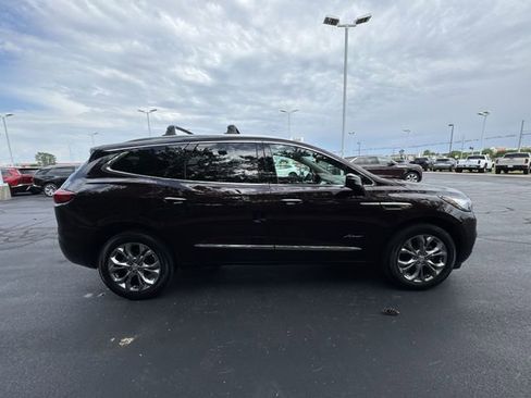 Used 2020 Buick Enclave Avenir w/ Avenir Technology Package FWD image 6