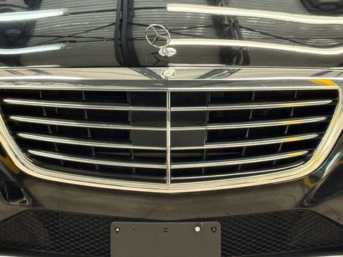 Used 2016 Mercedes-Benz S 550 4MATIC Sedan image 5