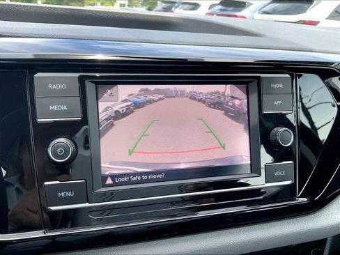 Used 2022 Volkswagen Taos S FWD image 25