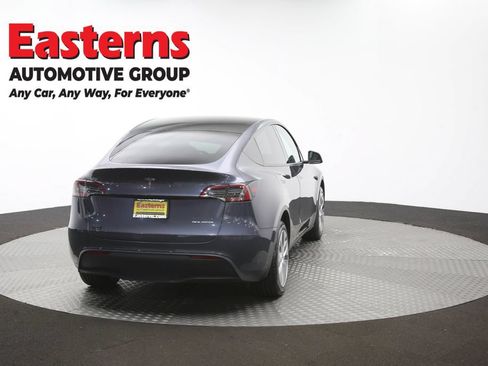 Used 2023 Tesla Model Y Long Range AWD/4WD image 34
