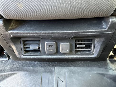 Used 2022 GMC Sierra 2500 SLE w/ SLE Convenience Package AWD/4WD image 37