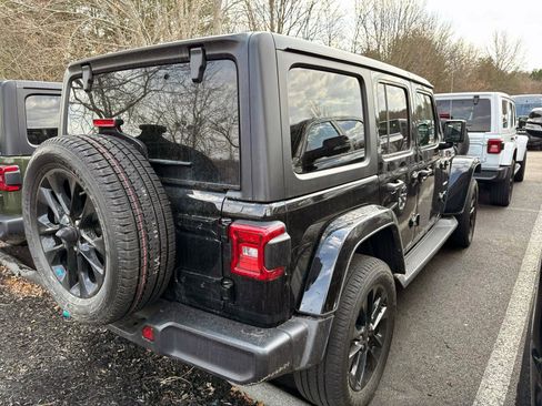 Used 2023 Jeep Wrangler Unlimited Sahara w/ Cold Weather Group image 2