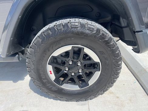 Used 2021 Jeep Wrangler Unlimited Rubicon image 7