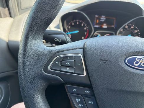 Used 2019 Ford Escape S image 20