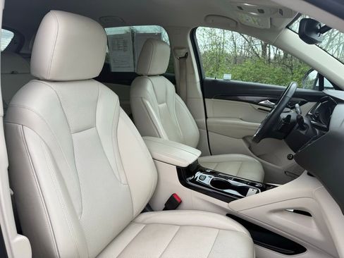 Used 2022 Buick Envision Essence w/ Technology Package I image 22