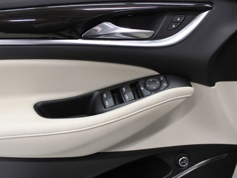 Used 2023 Buick Enclave Essence w/ Experience Buick Package image 14