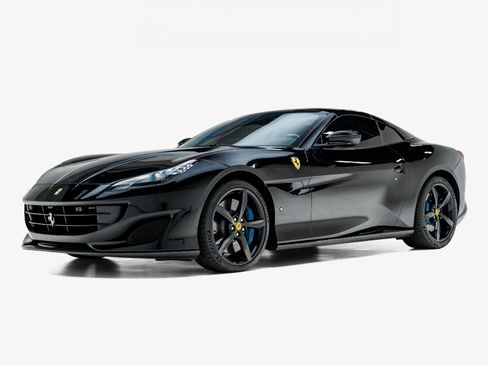 Used 2019 Ferrari Portofino RWD image 5