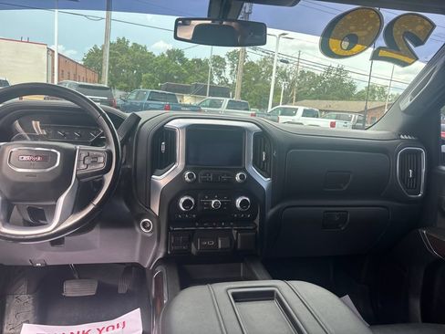 Used 2020 GMC Sierra 2500 SLT w/ SLT Convenience Package AWD/4WD image 17