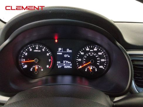 Used 2023 Kia Rio S image 17