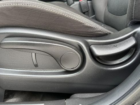 Used 2019 Kia Soul image 20