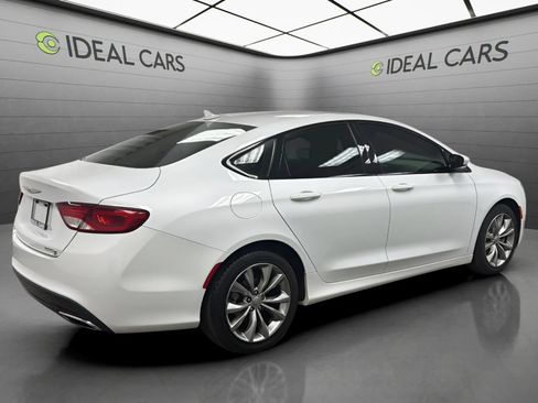 Used 2015 Chrysler 200 S w/ Navigation & Sound Group I FWD image 5