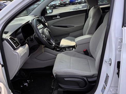 Used 2019 Hyundai Tucson SE AWD/4WD image 25
