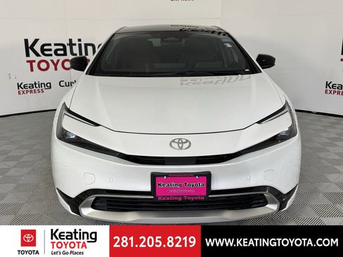 Used 2024 Toyota Prius Prime Premium image 10