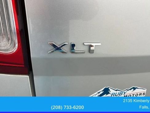 Used 2015 Ford Explorer XLT w/ Equipment Group 202B AWD/4WD image 11