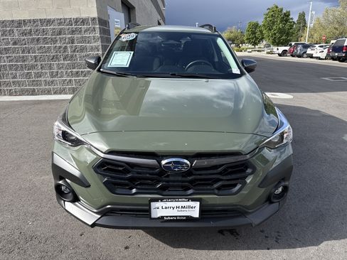 Used 2026 Subaru Crosstrek 2.0i Premium image 9