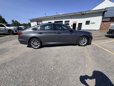 Used 2022 Honda Accord LX image 12