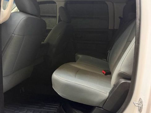 Used 2017 RAM 2500 Tradesman w/ Chrome Appearance Group AWD/4WD image 11