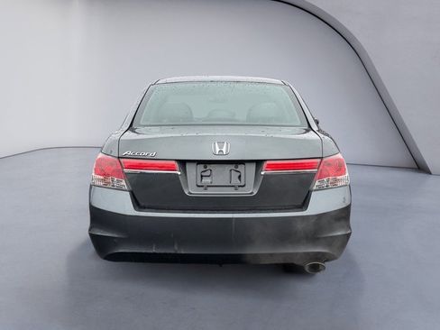 Used 2011 Honda Accord LX image 4