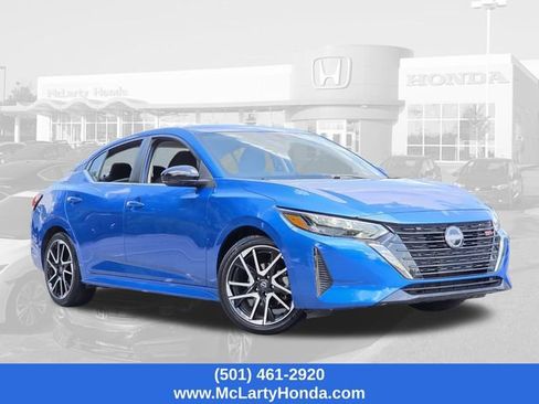Used 2025 Nissan Sentra SR FWD image 20