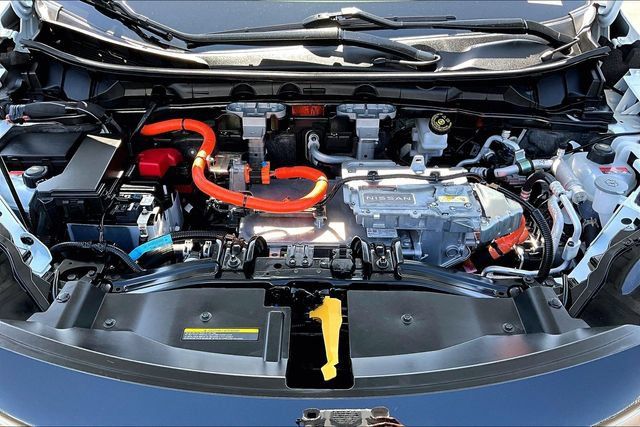 Certified 2023 Nissan Ariya FWD image 29