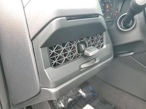 New 2025 Honda Accord SE image 13