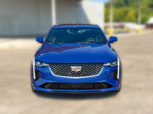 Used 2024 Cadillac CT4 Premium Luxury RWD image 4
