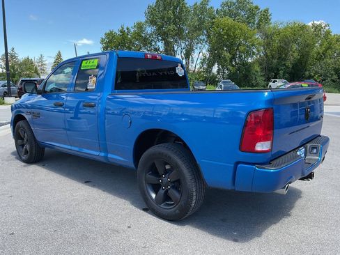 Used 2019 RAM 1500 Express w/ Express Value Package AWD/4WD image 4