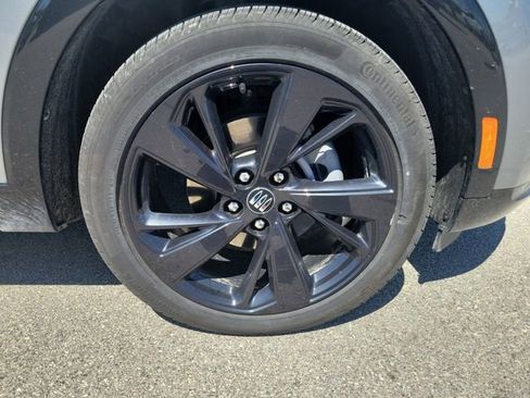 Used 2025 Buick Envision Sport Touring AWD/4WD image 7