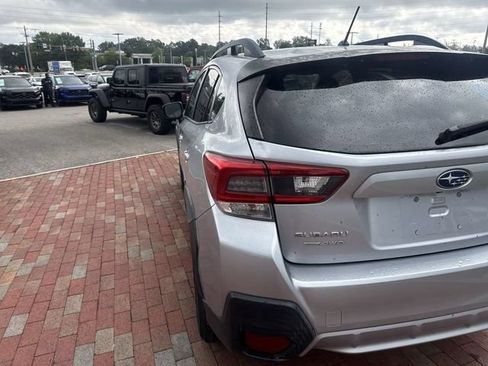 Used 2020 Subaru Crosstrek 2.0i AWD/4WD image 10